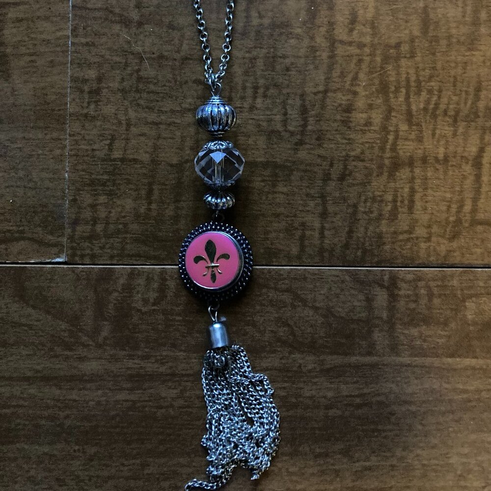 Fleur-de-Lis Snap Pendant Necklace ⚜ | $19 with Free Shipping